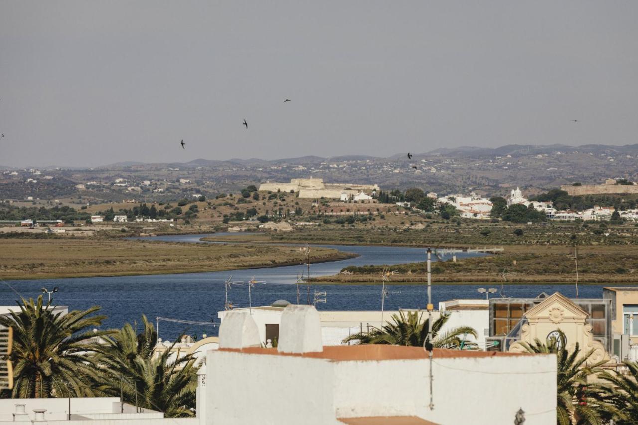 Vinos & Vinilos By H Ayamonte Buitenkant foto